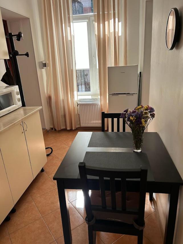 Charming Apartment Odessa Eksteriør billede